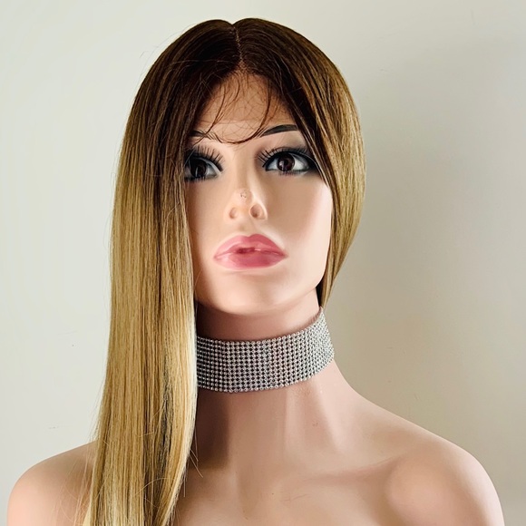 36” Ombre Golden Brown/Blonde Premium Fiber Lace Front Wig for Entertaining…. - Picture 6 of 11